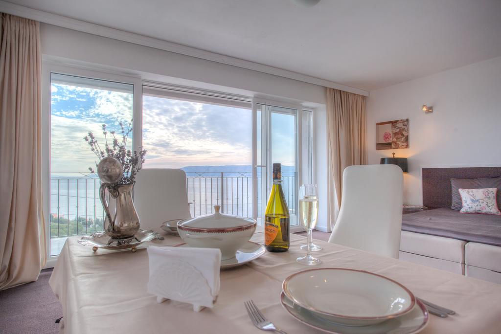 Apartments Villa Manda Novi Vinodolski Esterno foto